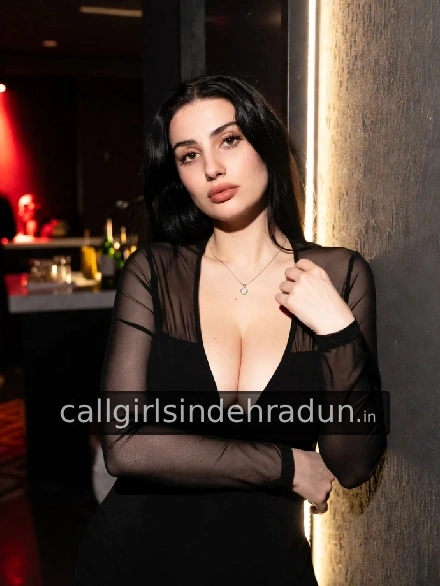 Dipti housewife escort