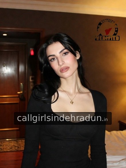 janvi model call girl in Dehradun